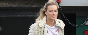 Arriving on Birds Of Prey Set