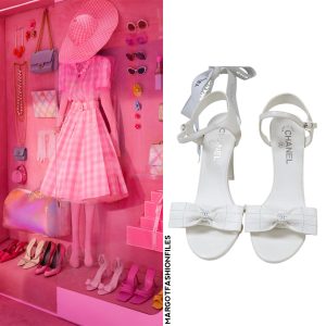 Barbie Movie Interior Masterpost